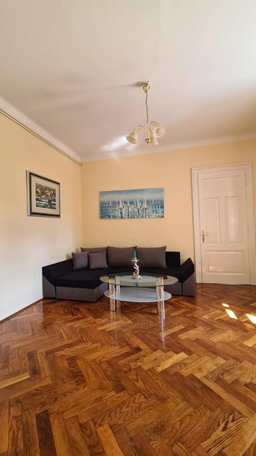Apartment Bamboo 5 오파티아 외부 사진
